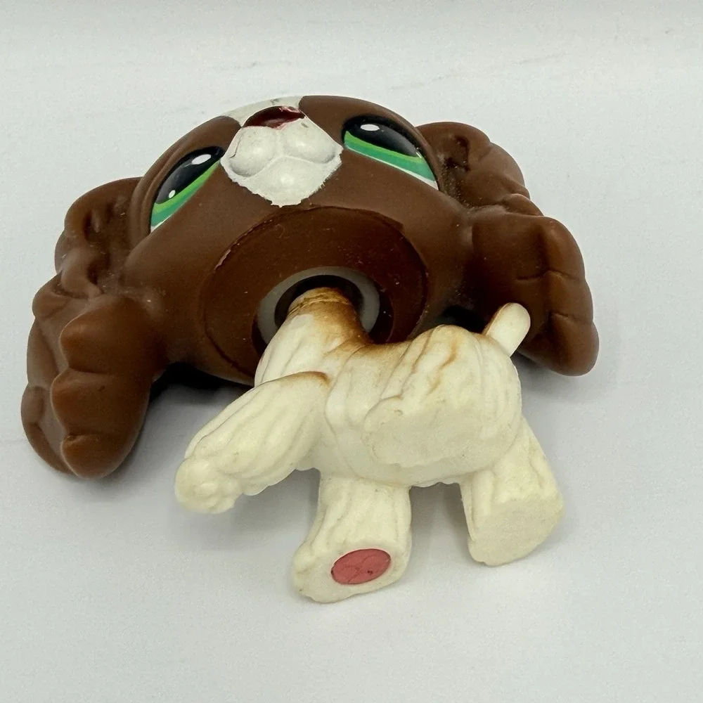 Littlest Pet Shop LPS #156 AUTHENTIC Brown White Cocker Spaniel Figure Green Eye